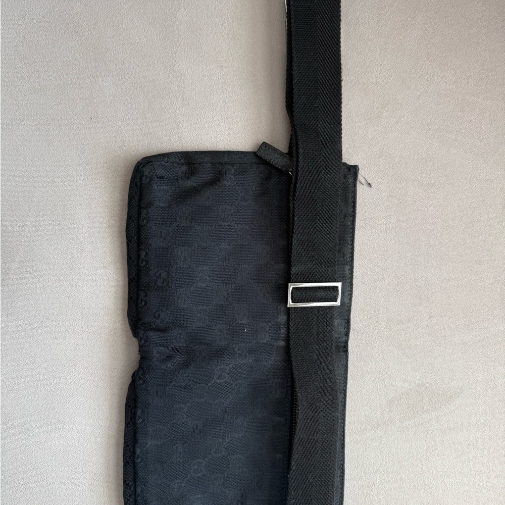 Gucci Designer Men's Crossbody Bag - Picture 2 of 5